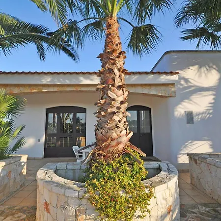 Villa Magnolia Torre Suda